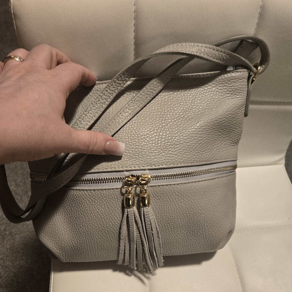 Nitro Leather Shoulder/Crossbody Bag